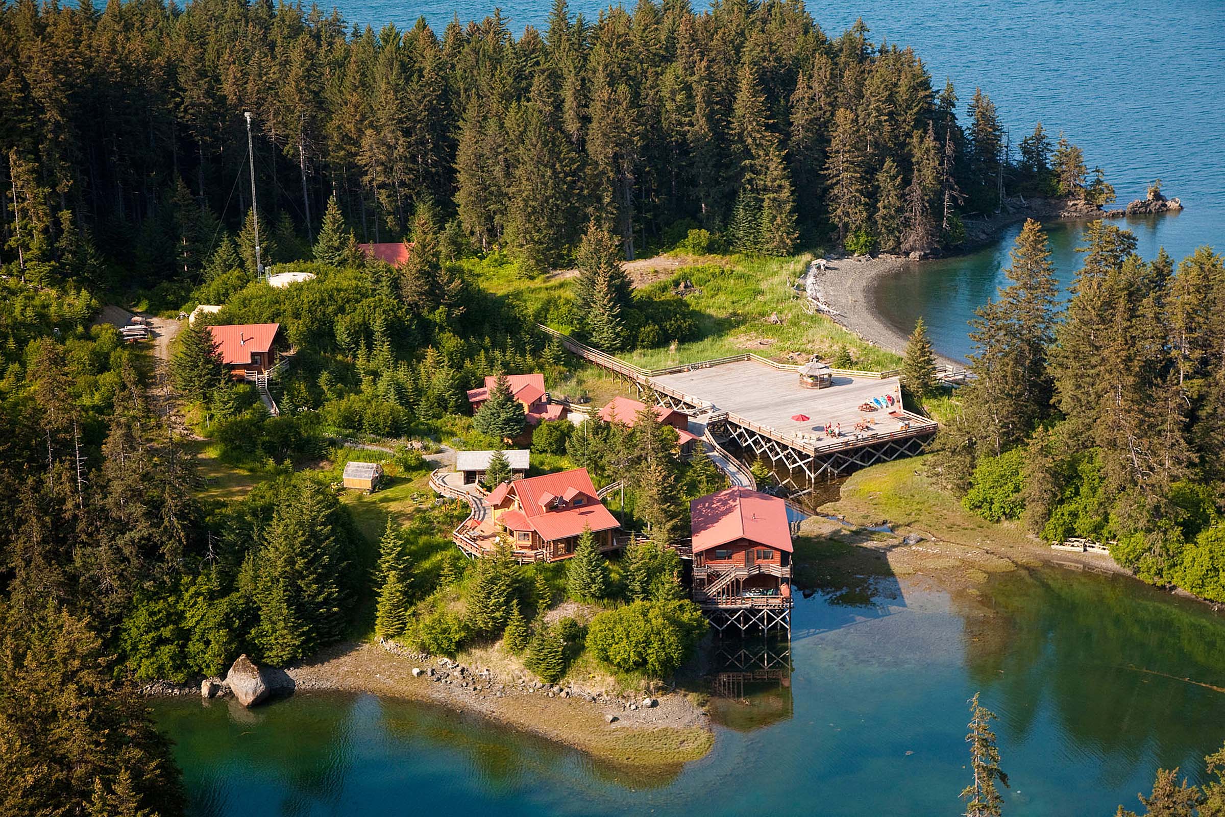 Tutka Bay Lodge